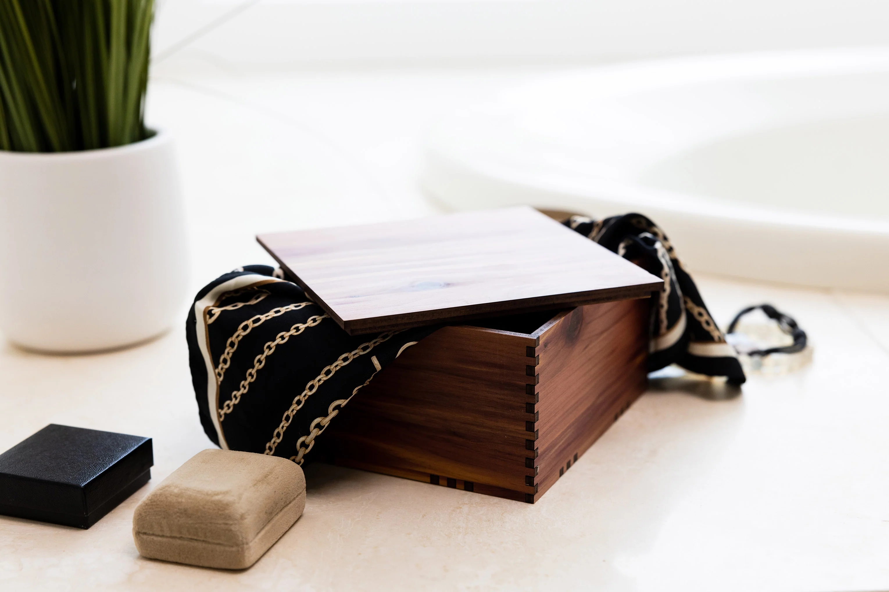 8" Wooden Large Gift Box - Image 4